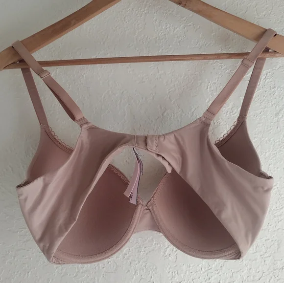 Victoria's Secret Nude Perfect Shape Padded Bra - Picture 5 of 5